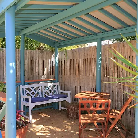Golden Cane Bed & Breakfast-3